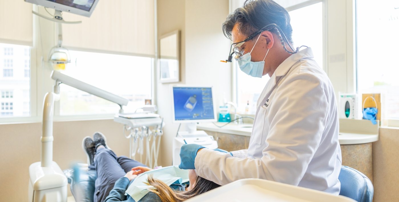 Dentist performing root canal treatment in West Hartford and Avon